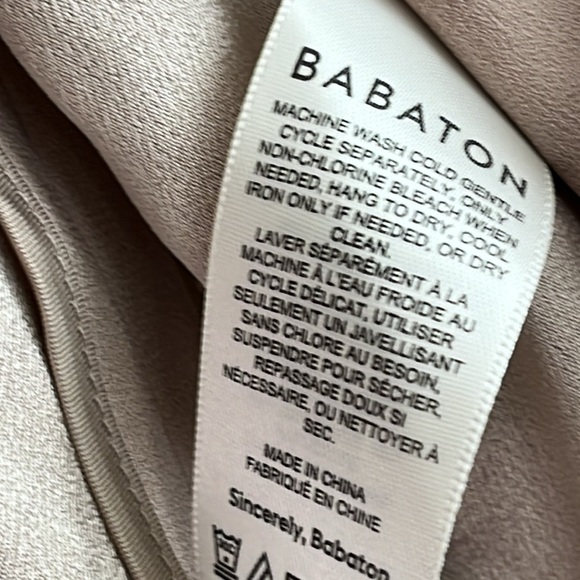 Sold!! Aritzia Babaton Power Hip Blazer Cream Size 4 - Picture 5 of 5